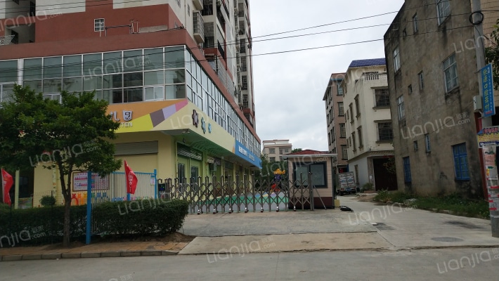 还珠花园外景图