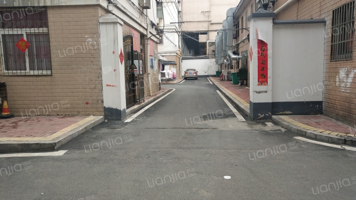 绿都花园外景图