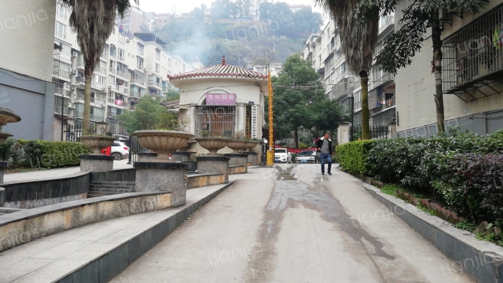 天城帝景小区外景图