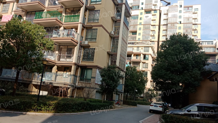 宏泰春晖苑外景图