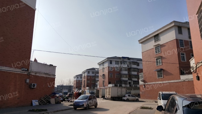 五里小区外景图