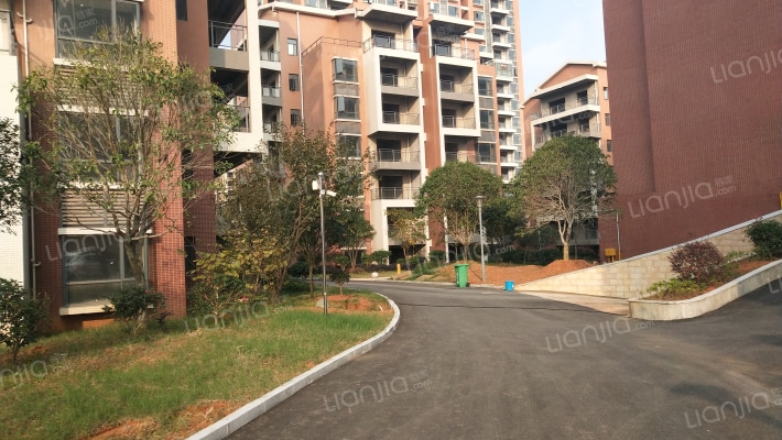 天水豪廷外景图