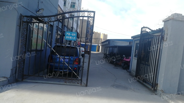 怡和小区外景图