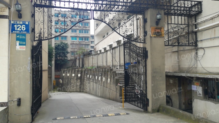 银杏小区外景图