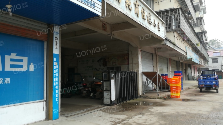 南苑商住楼小区外景图