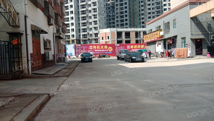 黄梅阁商住楼外景图