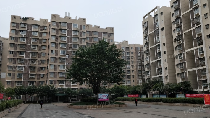 旌南小区外景图