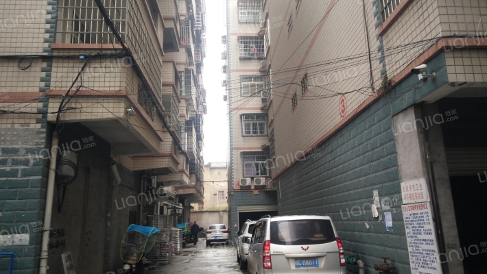 万丰小区外景图