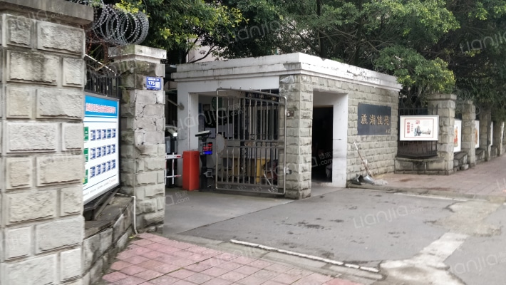 旌湖佳苑A区外景图