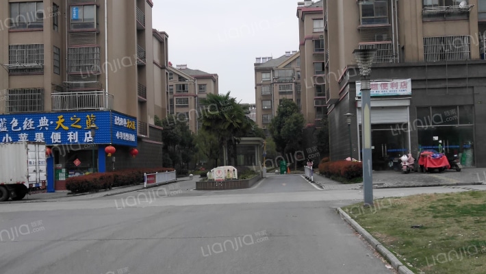 盛世华庭外景图