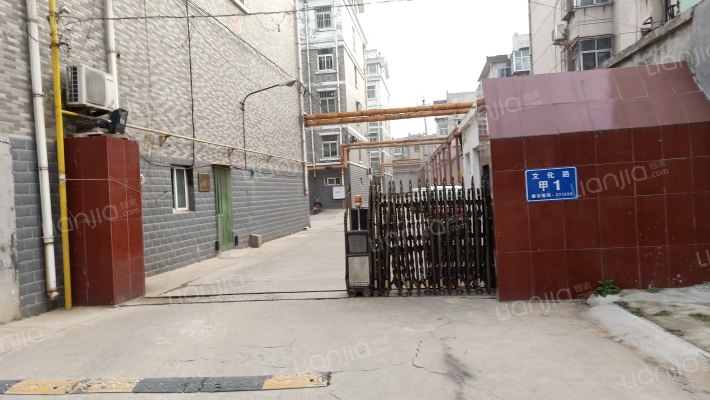 龙山花苑外景图