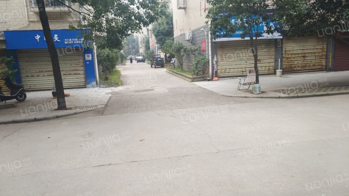 白云花园一期外景图