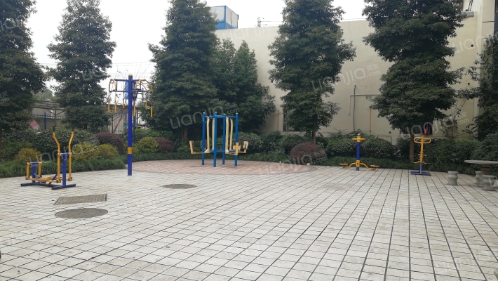 天阜名城外景图