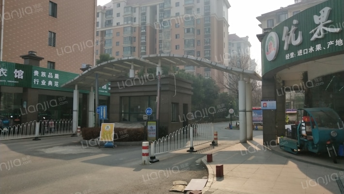 国际豪庭外景图