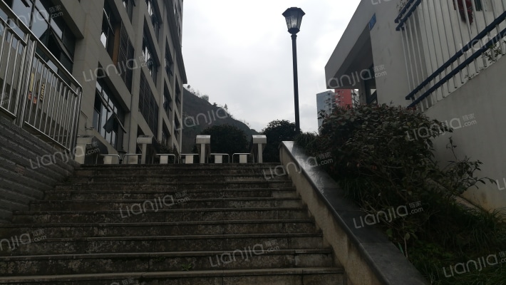 高通江岸国际外景图