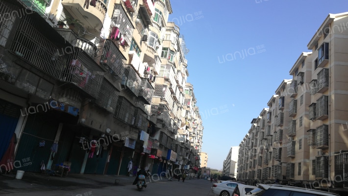 岚湖小区外景图