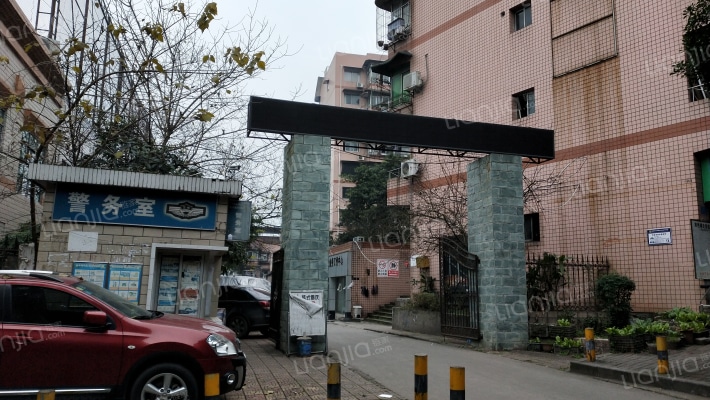 电信小区外景图