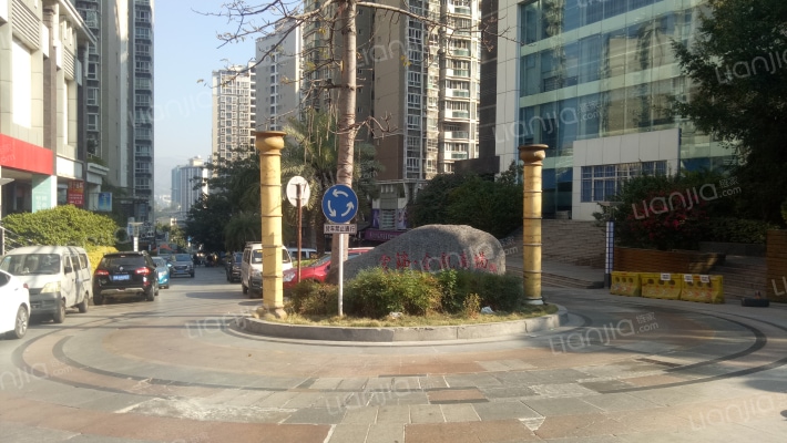 云锦金瓯广场外景图