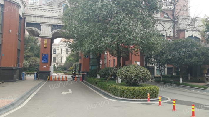 金雁雁江壹品外景图