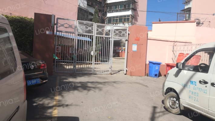 园丁小区政府宿舍外景图