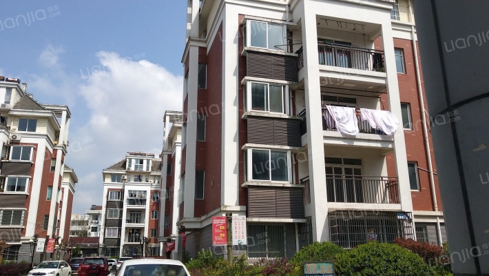 物华福邸外景图