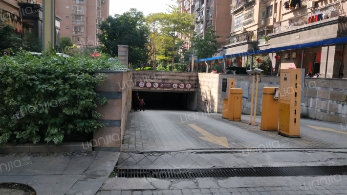 丽景华府外景图