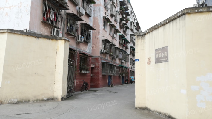 农业局家属区南溪小区外景图