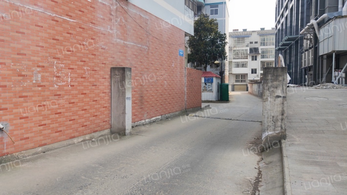 滨河御花园外景图