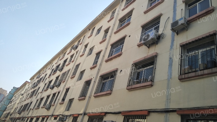 雅特新居外景图