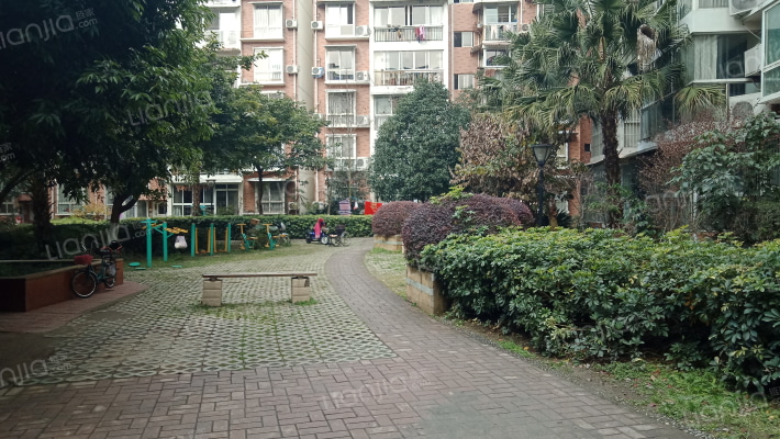 书香门第外景图