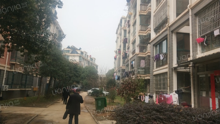 绣溪豪庭外景图