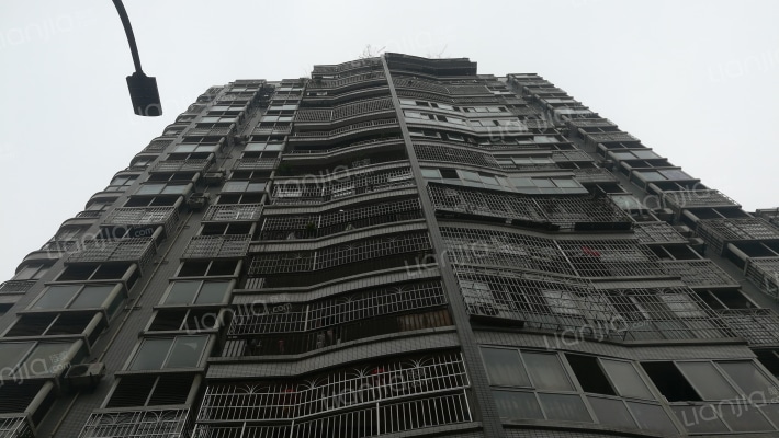 天正西城峰1外景图