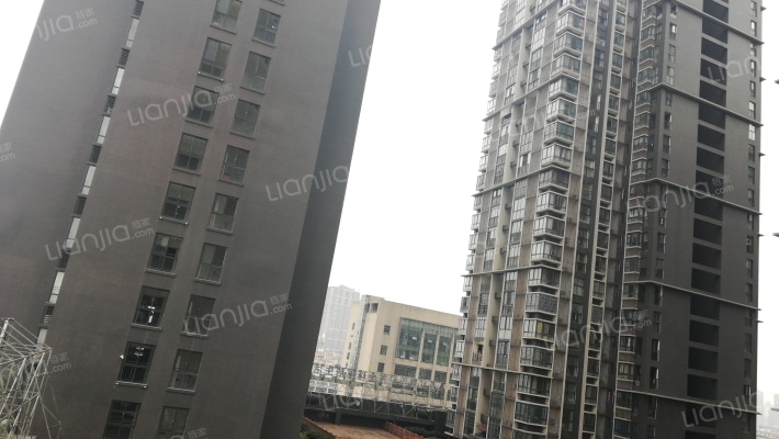 富康熙城外景图