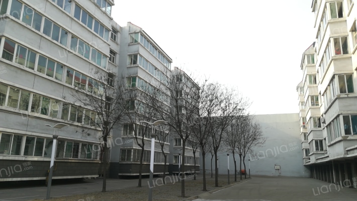 要里新村外景图