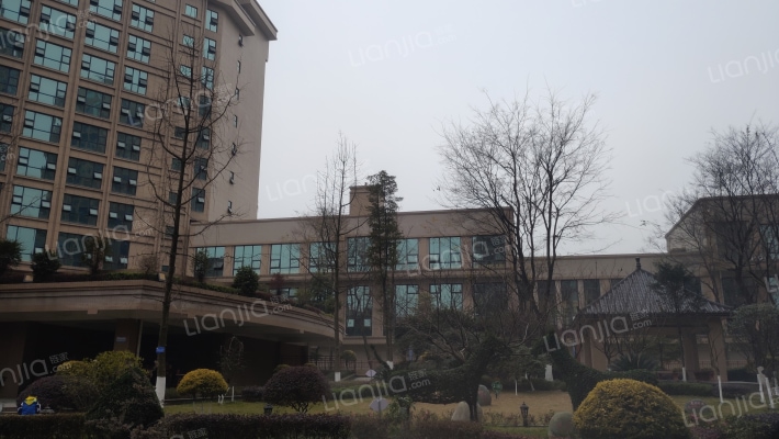 康泰仁和公馆东区外景图