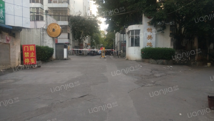 金钱美地外景图