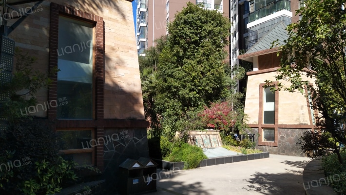 世纪阳光棕榈湾外景图