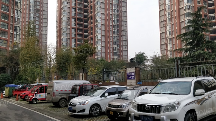 金湖名城外景图