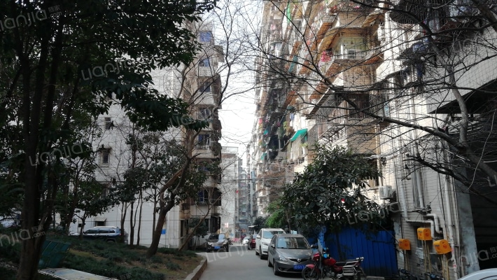 庆宁社区农行宿舍外景图