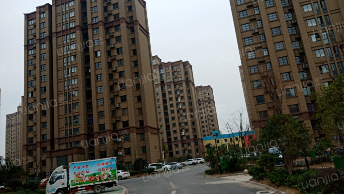 天香华庭外景图