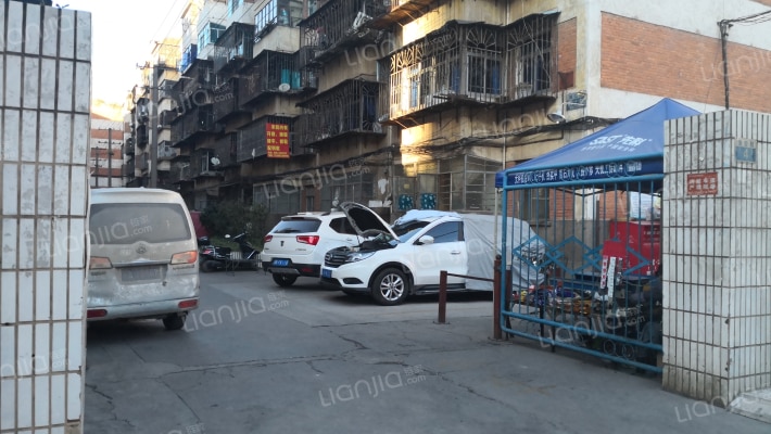 财政局住宅小区外景图