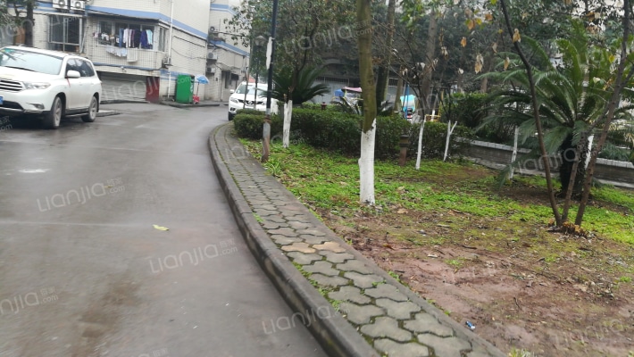 荣昌县广电传媒中心家属院外景图