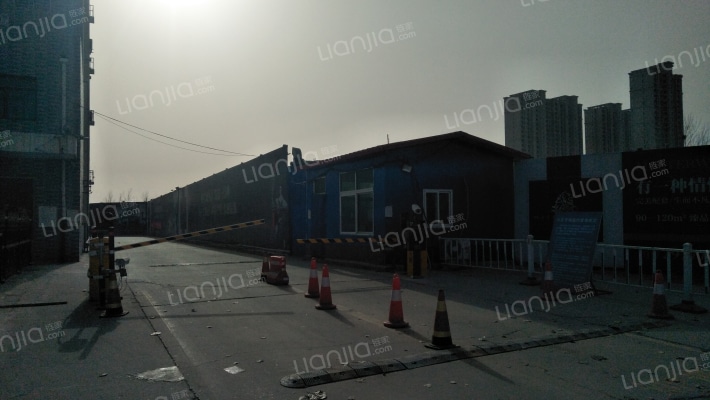 毕加索花园外景图