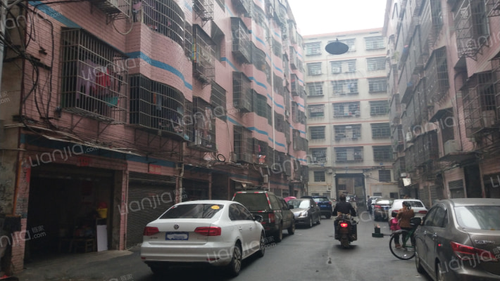 宜鑫花苑外景图