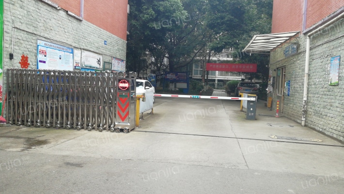 花香逸苑外景图