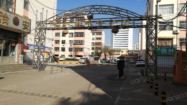 新泰市明珠小区外景图