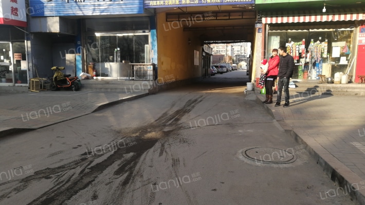 新城粮油公司宿舍外景图