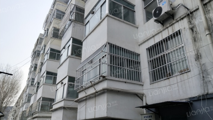 平顶山小区外景图