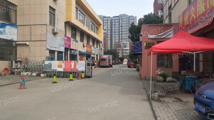 锦绣华城A区外景图