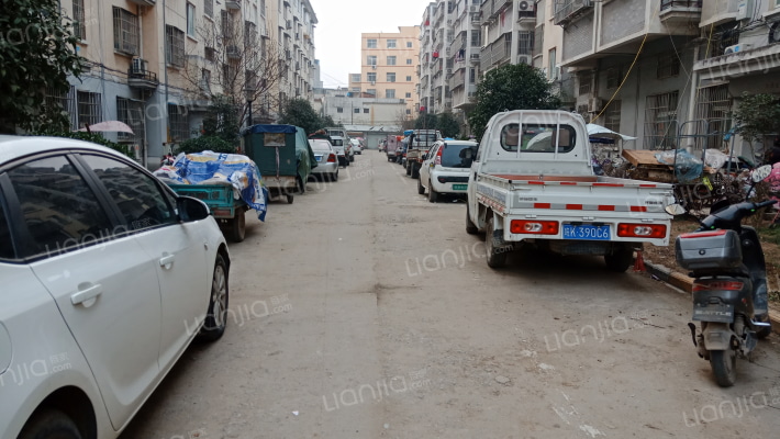 万和花园外景图